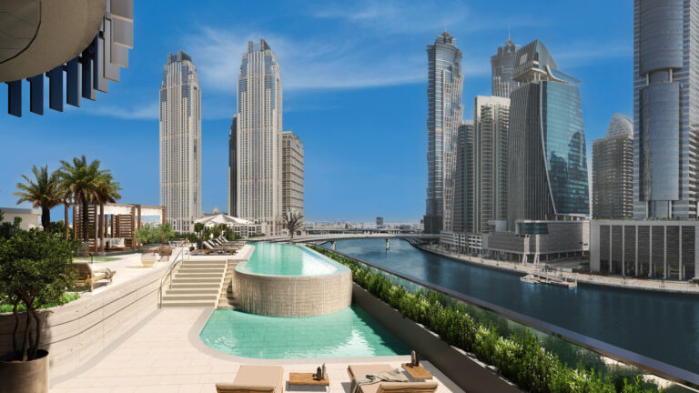 One River Point 外観