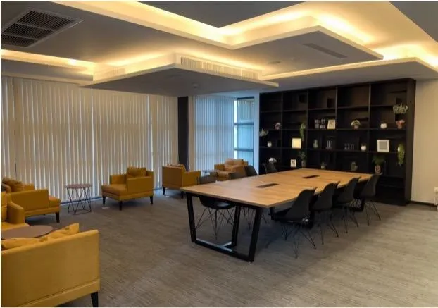 L'attrait BEOUNG KENG KANG 内装