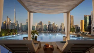 The Quayside プールの内装