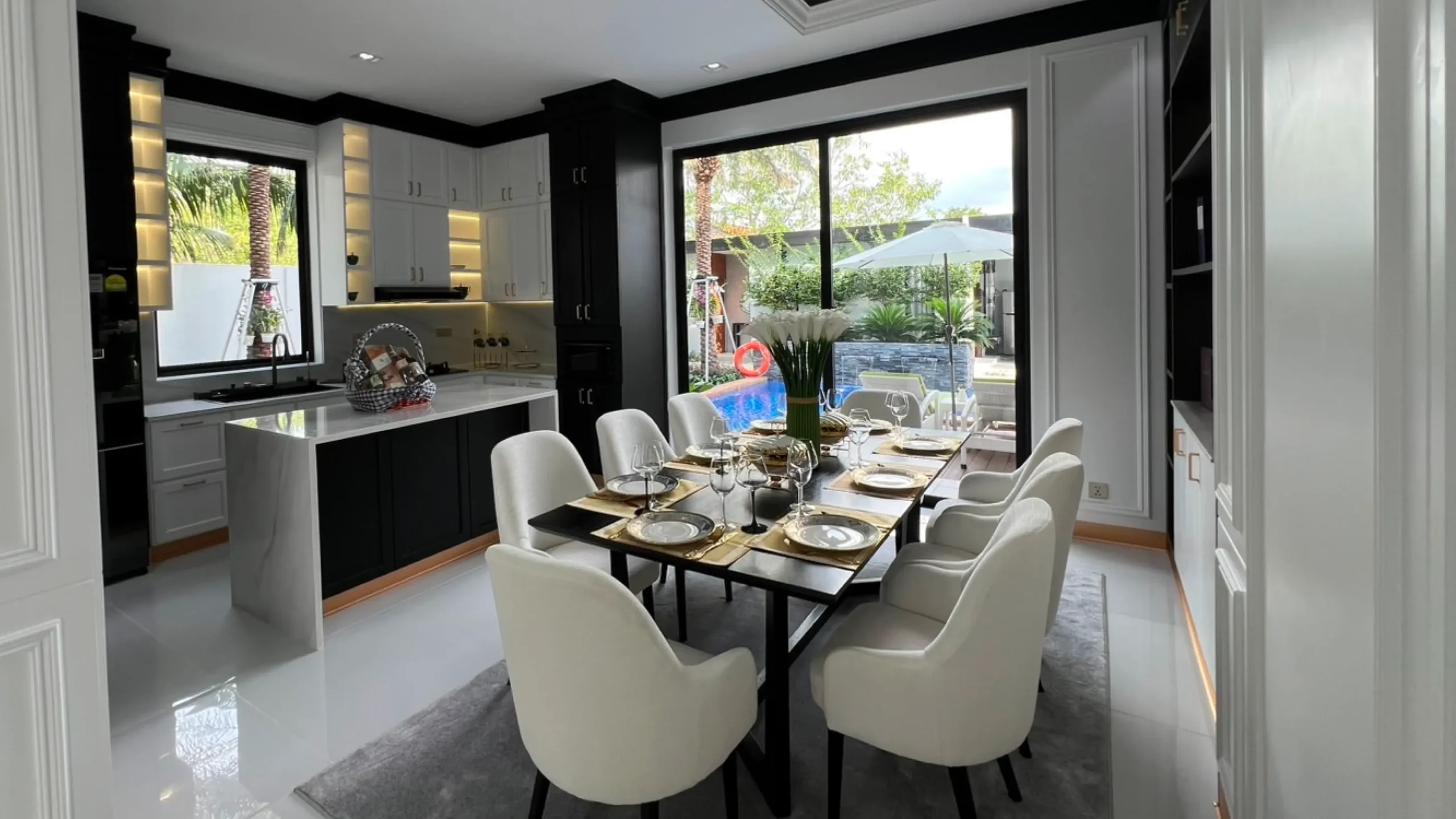 KATHARENA LUXURY HOLIDAY VILLA 内装